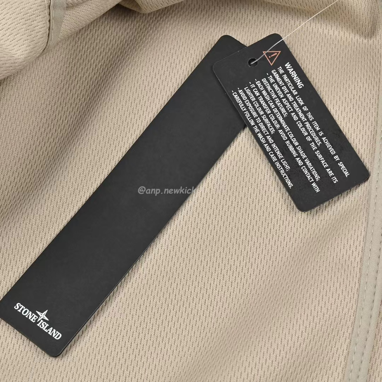 Stone Island Mens Black Light Soft Shell R Jacket (11) - www.newkick.vip